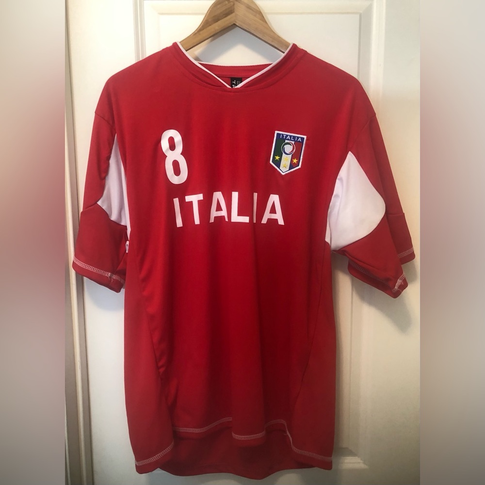 TRUE ROCK NWOT Men's Italy National Futbal / Soccer Team V-neck Jersey #8 Size L